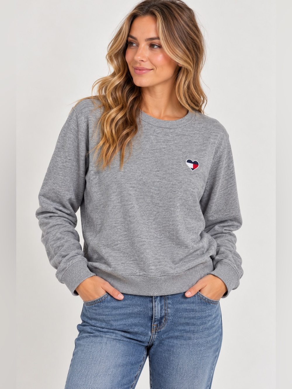 Tommy Hilfiger Sleepwear Grey Crewneck Sweatshirt Heart Logo M